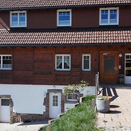 Pension Forsthaus Taele - Das Gaestehaus Vom Schwarzwaldgasthaus Salenhof Titisee-Neustadt Dış mekan fotoğraf