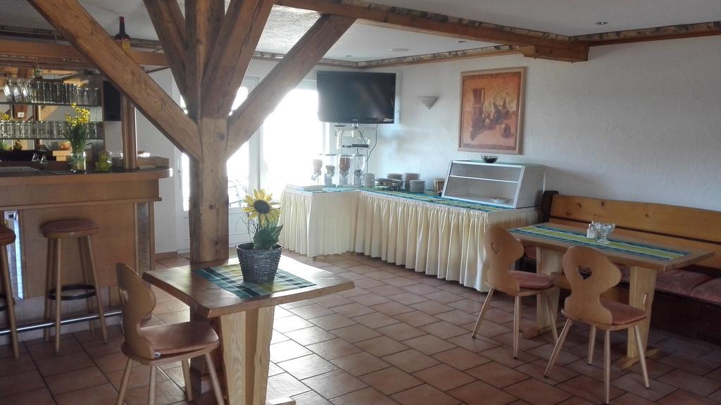 Pension Forsthaus Taele - Das Gaestehaus Vom Schwarzwaldgasthaus Salenhof Titisee-Neustadt Dış mekan fotoğraf